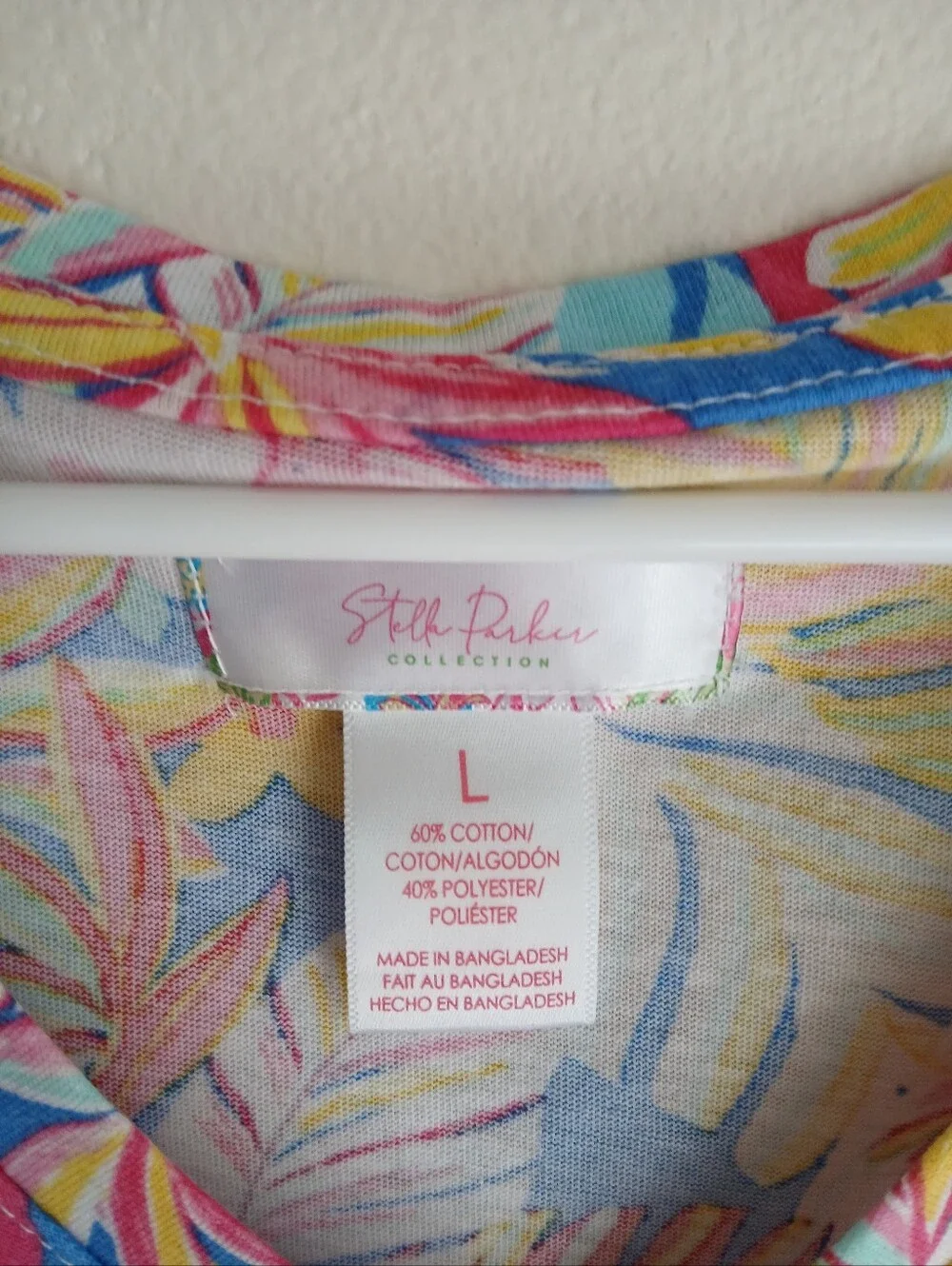 Stella Parker Top Size Large Floral Ruffle Hem